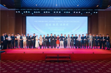 Hội Nghị Khách Hàng SRM Motors 2025: "Firm Foundation - Forward Vision" – Khẳng Định Vị Thế, Tiên Phong Kỷ Nguyên Xe Tải Xanh